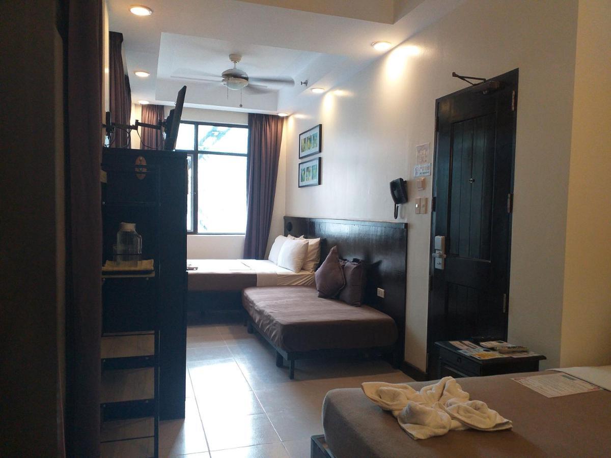 One Crescent Place Hotel Balabag (Boracay) Exterior foto
